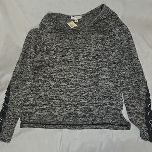 Aeropostale Women's Black and White Marled Crew Neck Long Lace Sleeve Sweater